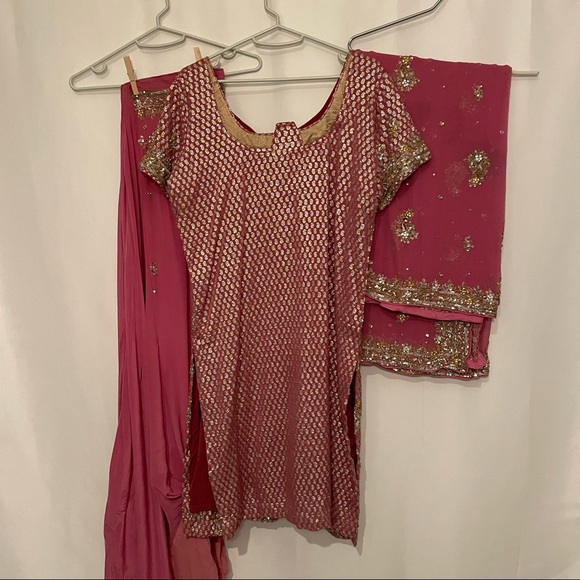 Blush & Gold Salwar Kameez Indian 3-Piece Set – Punjab/Pakistan Style - Picture 2 of 7